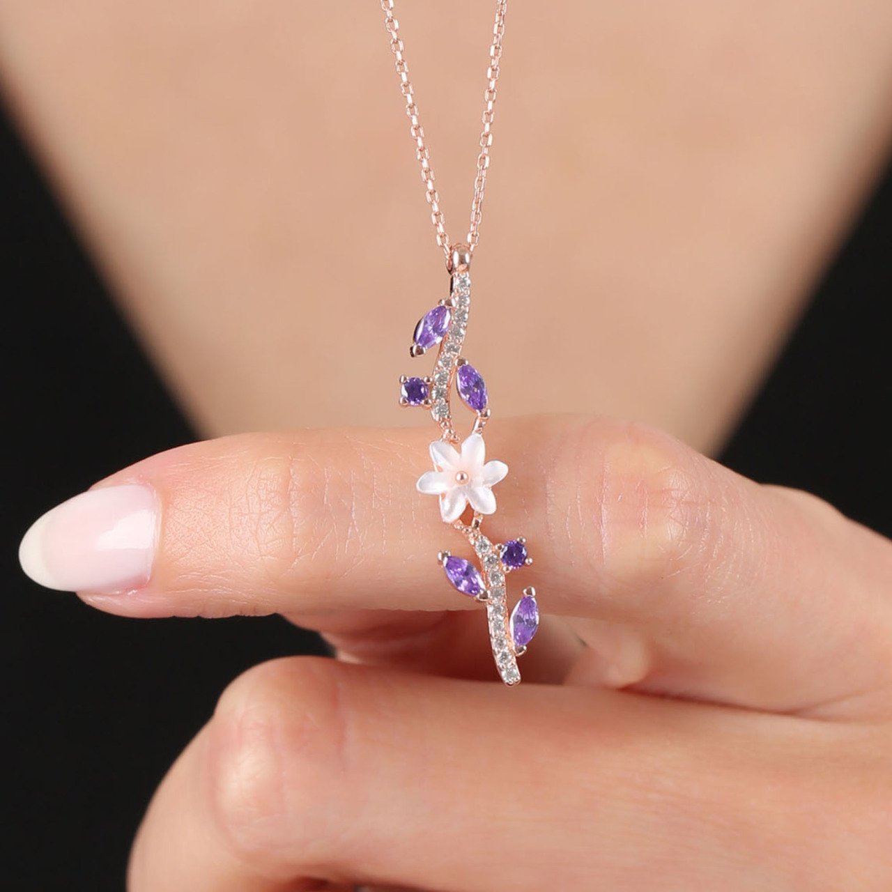 Amethyst Stone Magnolia Flower Elegance Rose/Silver 925 Sterling Silver Necklace