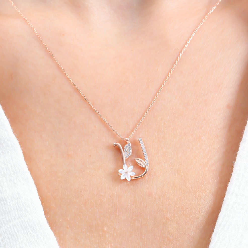 Sparkling Magnolia Flower 925 Sterling Silver Letter Necklace