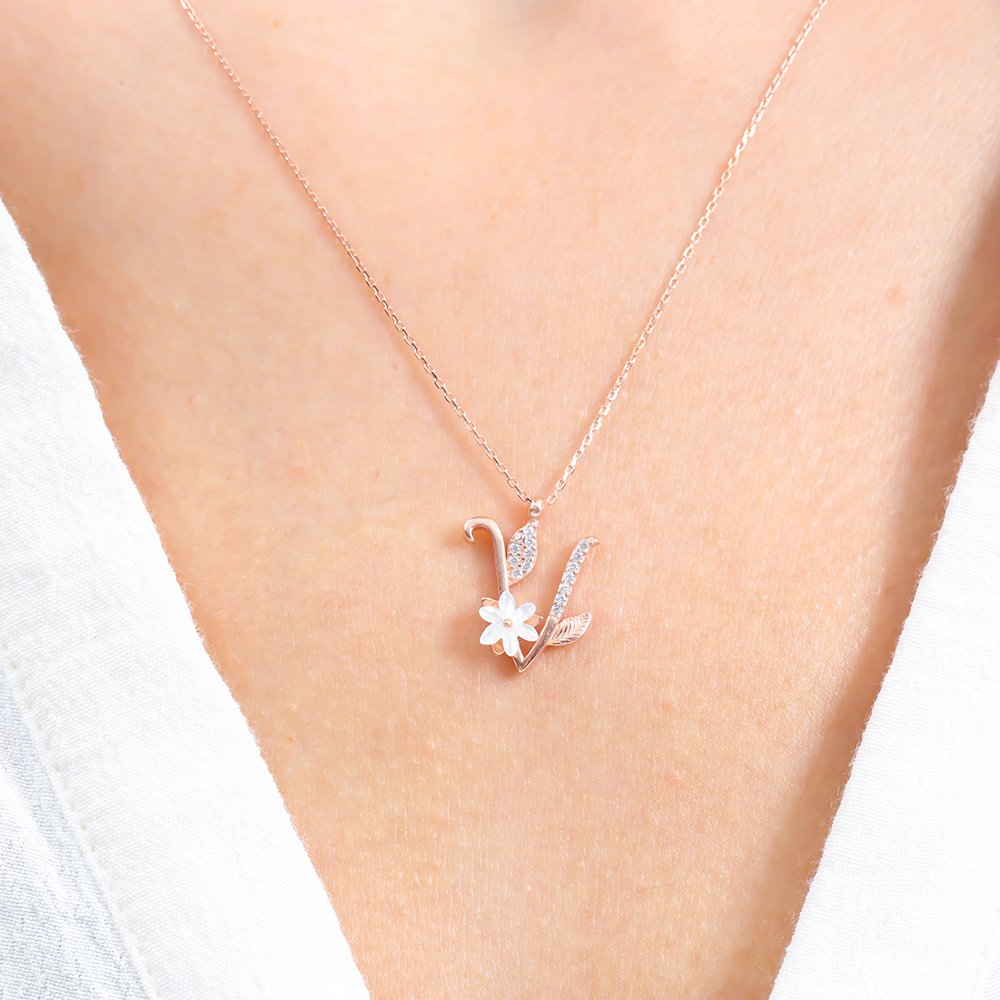 Sparkling Magnolia Flower 925 Sterling Silver Letter Necklace
