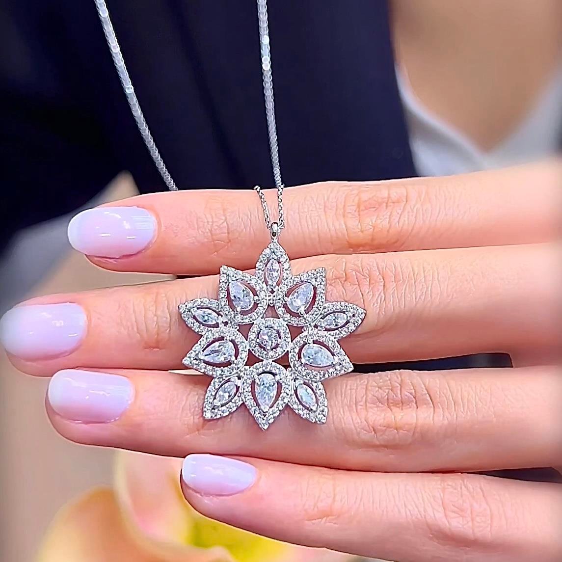 Diamond-Cut Sparkling Queen Star 925 Sterling Silver Necklace